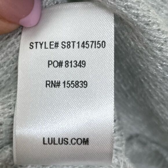 Lulus Short Sleeve Sweater Top Gray Boxy True Story Light Blue V-Neck size Small - Picture 10 of 11